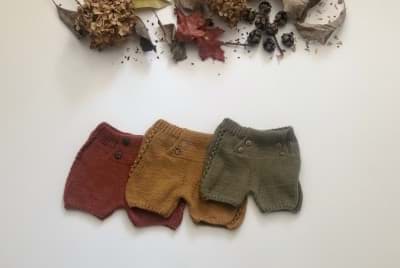 Picture of  TERRA COTTA BUTTON KNITWEAR SHORTS